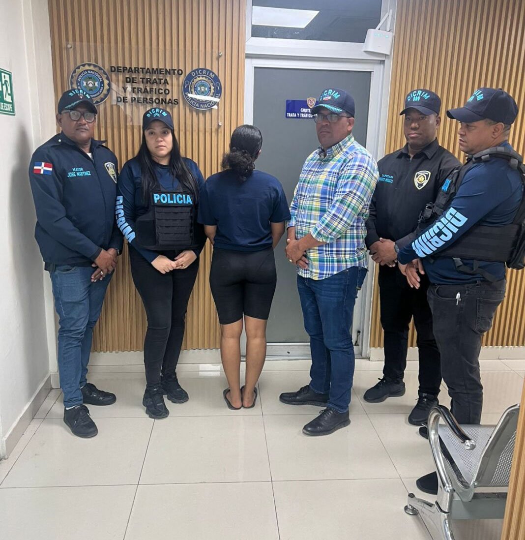 Policía localiza sanas y salvas a dos adolescentes reportadas como desaparecidas